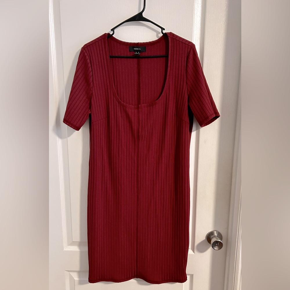 Forever 21 | Dress red wine short sleeve